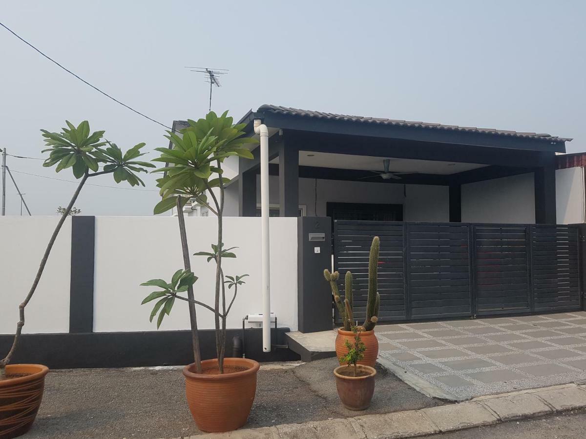 Pinky Villa Ipoh Exterior photo